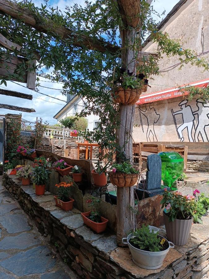 Pension Y Albergue Matias Locanda Саррія Екстер'єр фото