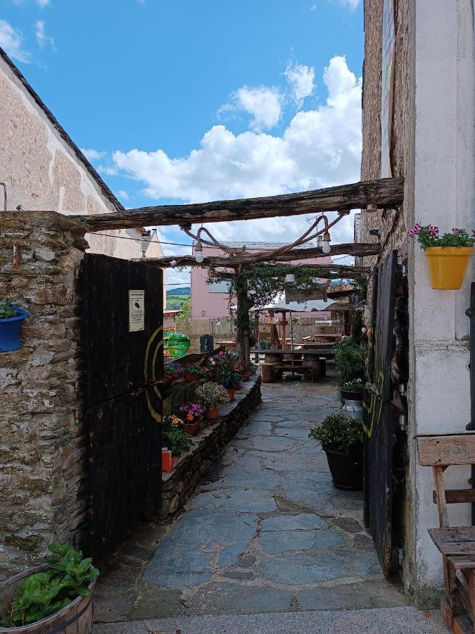 Pension Y Albergue Matias Locanda Саррія Екстер'єр фото